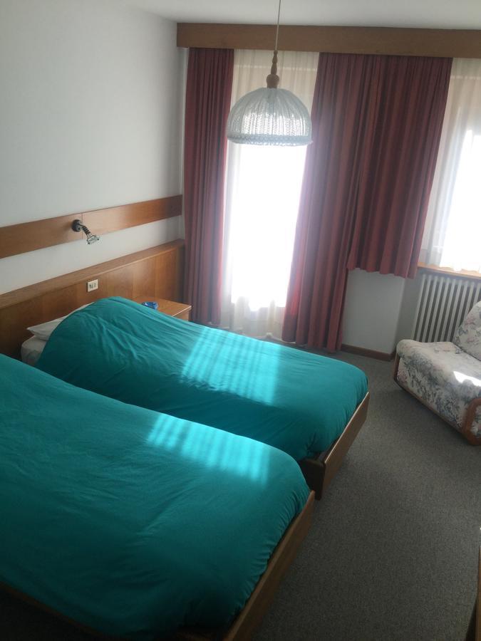 Hotel Alpenrose Alleghe Kültér fotó