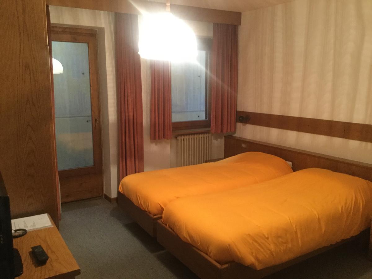 Hotel Alpenrose Alleghe Kültér fotó
