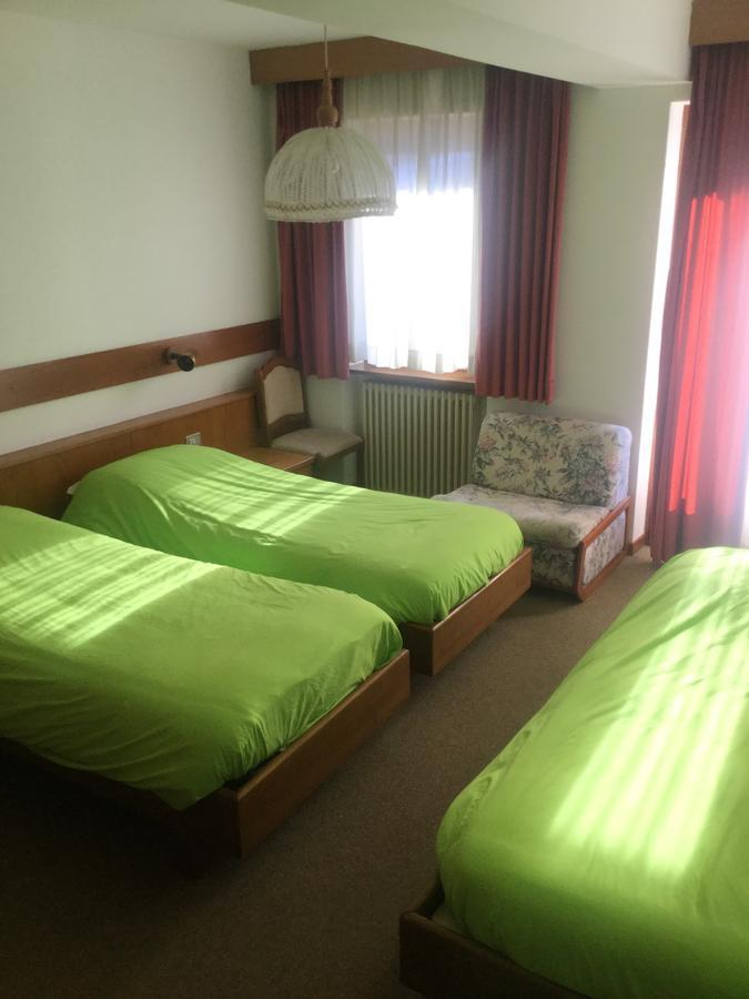 Hotel Alpenrose Alleghe Kültér fotó